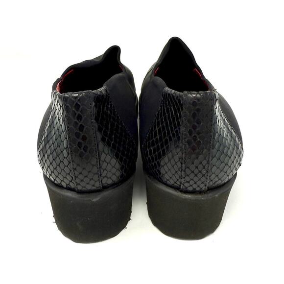 Donald J. Pliner Ciara Black Slip On Shoe Size 8.5 Narrow Snake Print New in Box - Picture 5 of 6